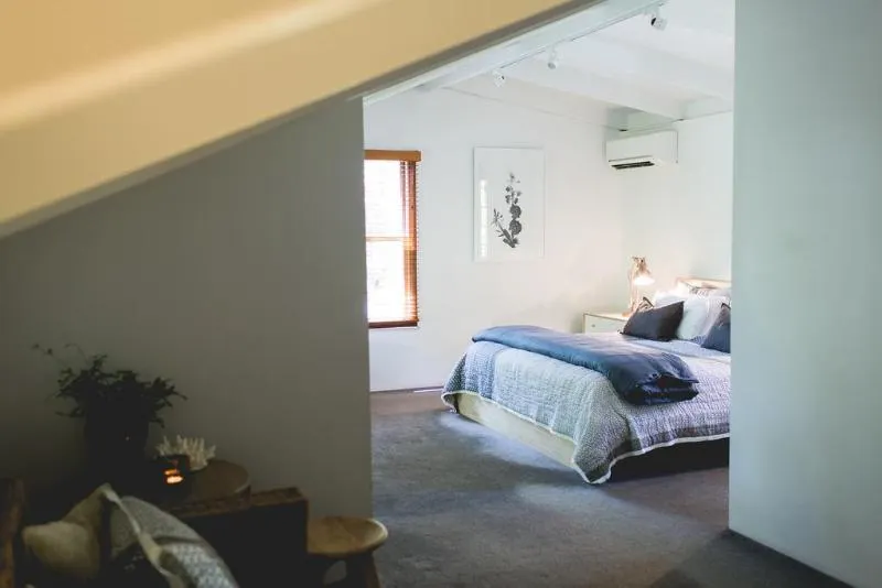 Empire Spa Retreat - Image 1