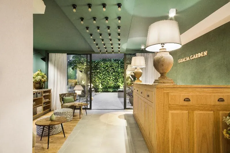 Hotel HCristina Barcelona - Image 1