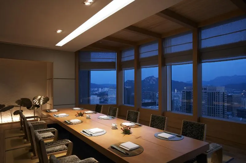LOTTE Hotel Seoul - Executive Tower - Image 1