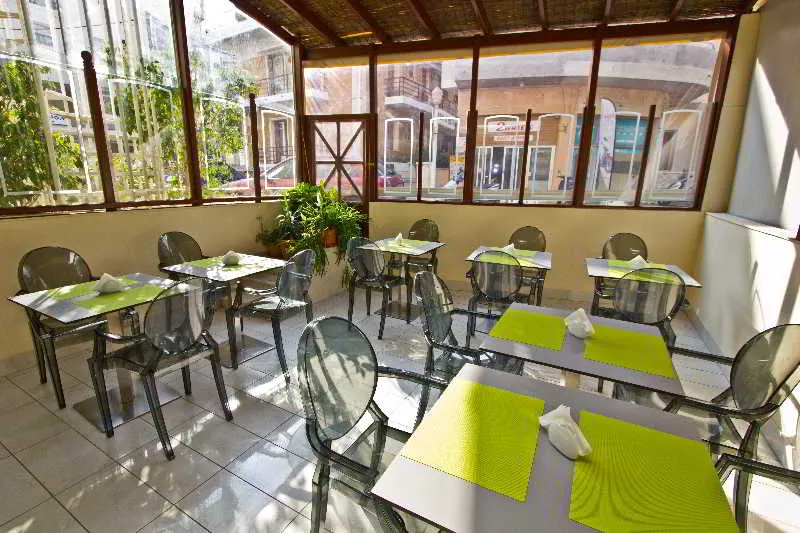Nafsika Hotel - Image 1