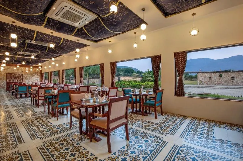 Vikrama Sarovar Portico Pavagadh - Image 1