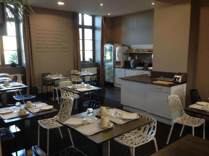 Hotel Spa Le Connetable - Image 1