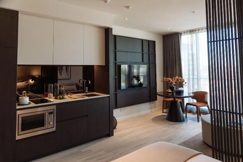 SKYE Suites Green Square - Image 1