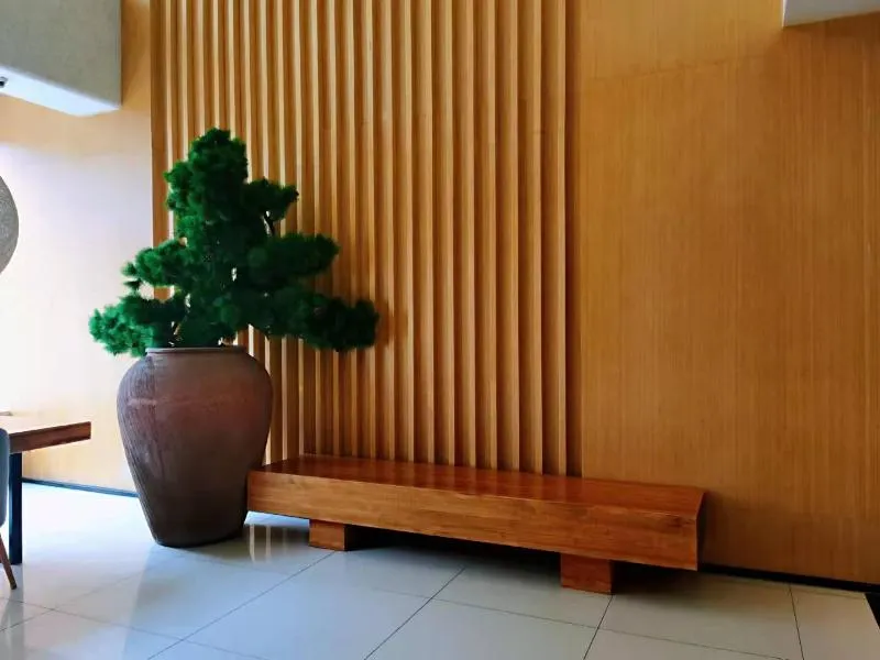 Ji Hotel (Urumqi Yangzijiang Road) - Image 1