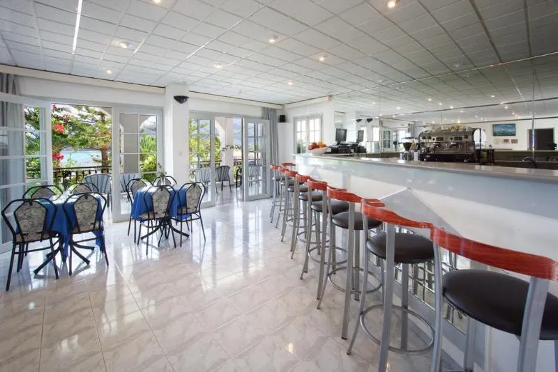 ATHINA HOTEL KEFALONIA - Image 1