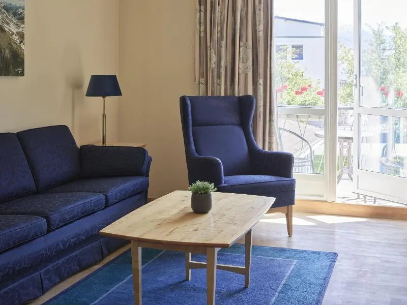 Stranda Hotel - Image 1
