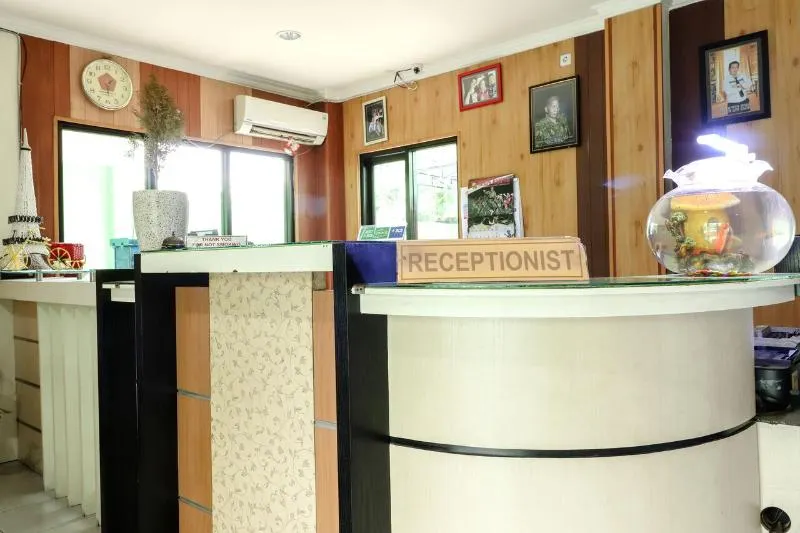 Hotel Cemara Surabaya - Image 1