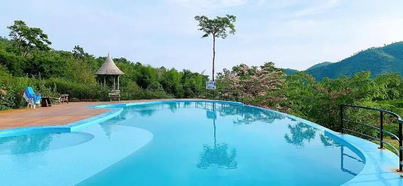 Khun Khao Tamnan Prai Resort - Image 1
