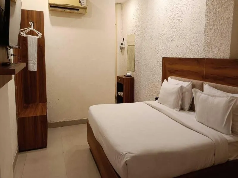 Avisha Express - Image 1