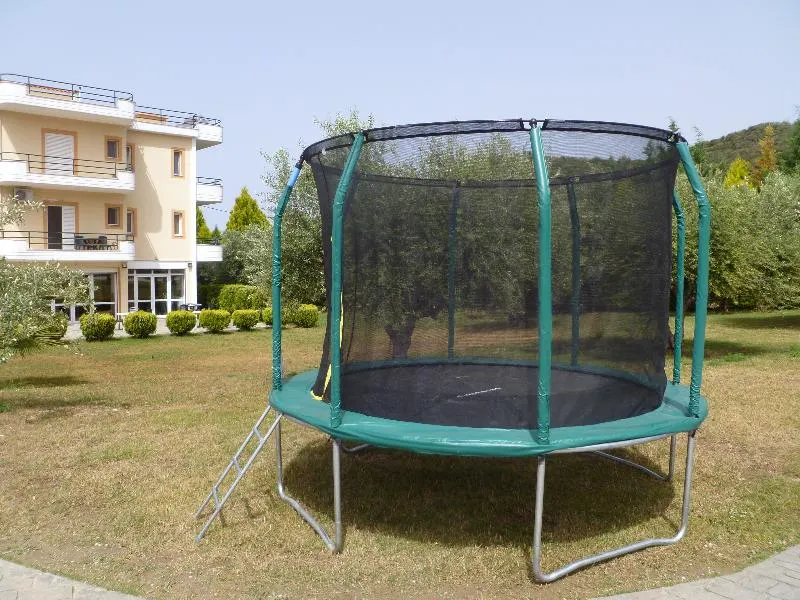 Anilio Plaza - Image 1