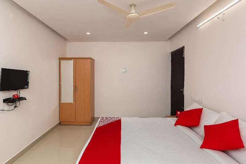 OYO Flagship 24070 Thirupathi Nagar - Image 1