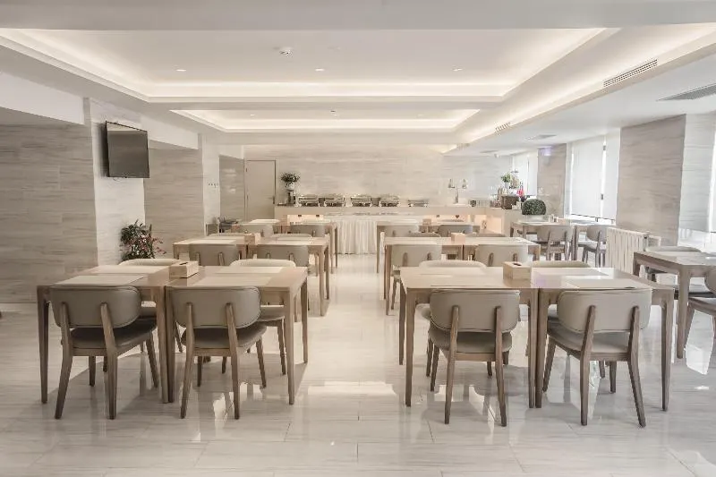 Ji Hotel (Xi'an Hi-tech Zone Jinye Road) - Image 1