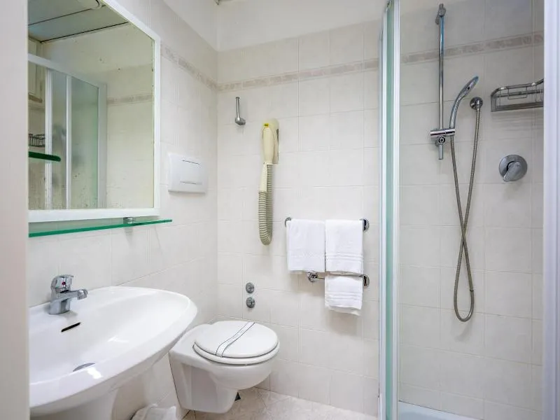 Hotel Astor - Image 1