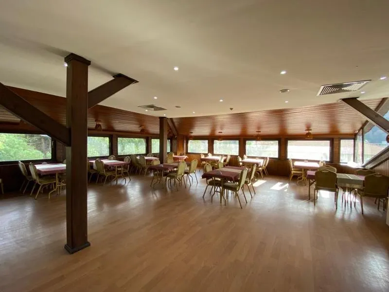 GREEN MOUNT HOTEL - Image 1