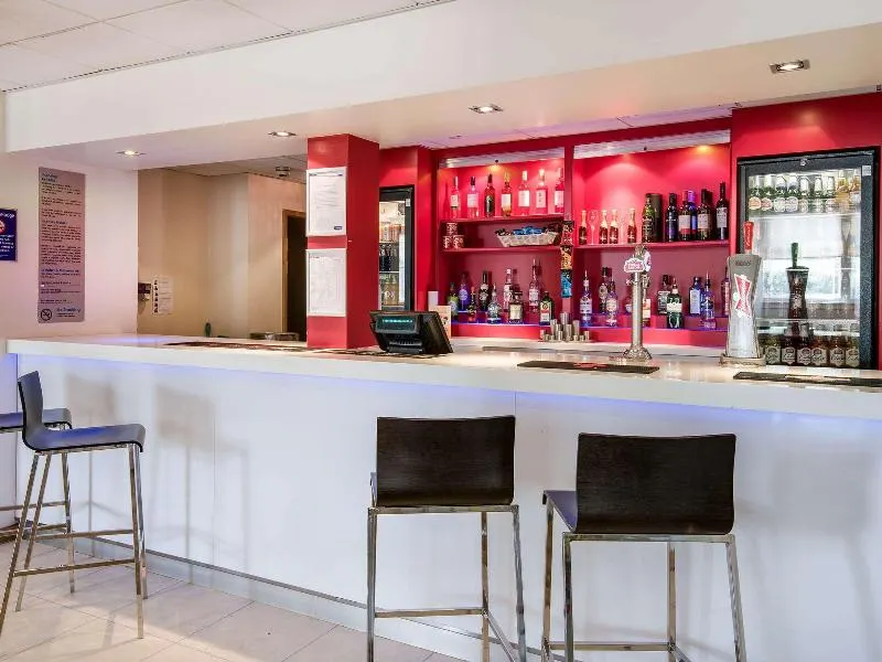 Travelodge Edinburgh Cameron Toll - Image 1
