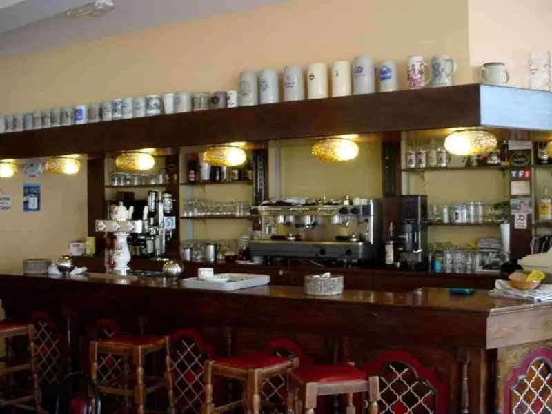 Hôtel Restaurant Le Clos Normand - Image 1