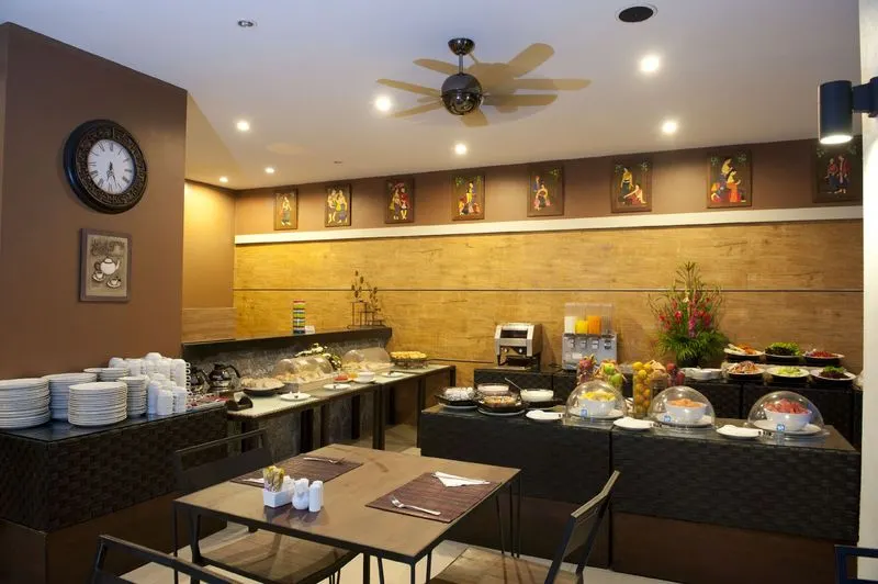 Meir Jarr Hotel - Image 1