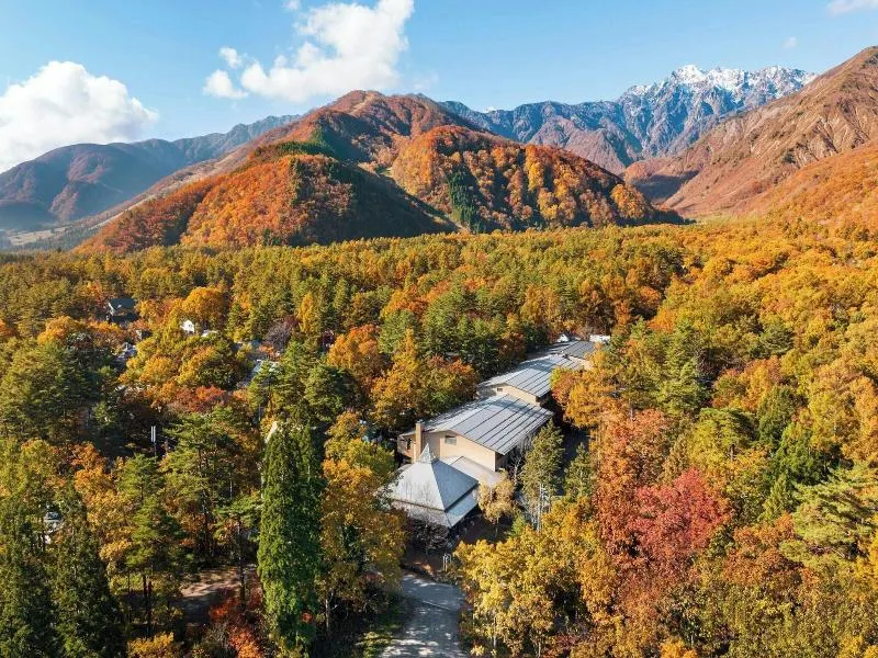 Hakuba Allure - Image 1