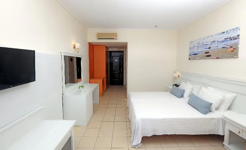 Labranda Kiotari Miraluna Resort - Image 1