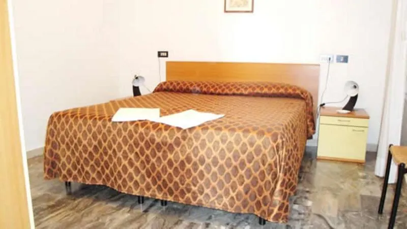 Ariel Silva Hotel - Venice Apartments & Cannaregio II - Image 1