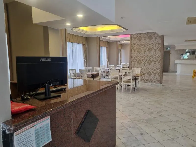 Juniper Hotel - Image 1