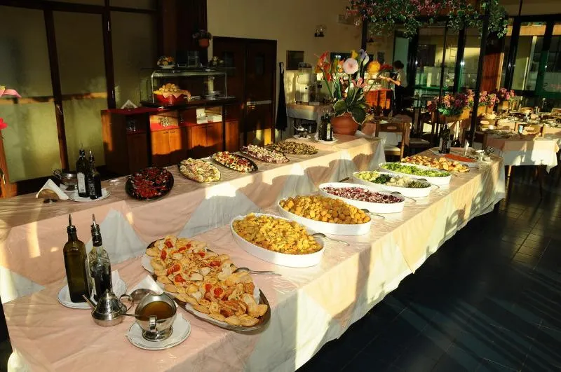 Hotel Costa Verde - Image 1