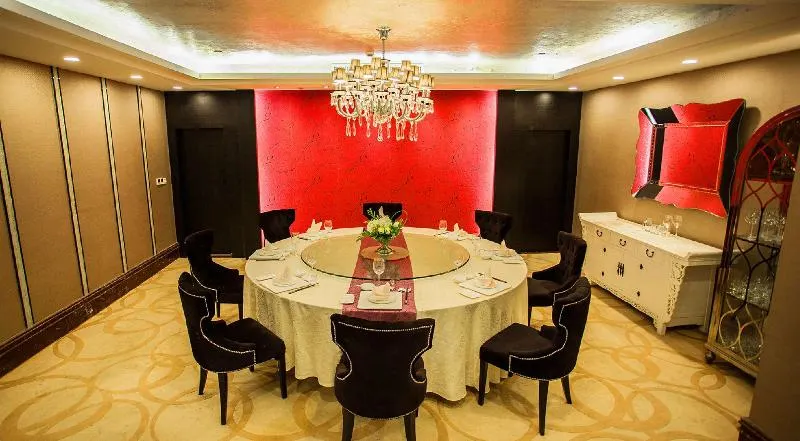 Best Western Plus Park Hotel Xiamen - Image 1