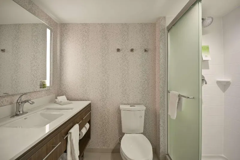 Home2 Suites by Hilton Kansas City Ku Medical Center - Image 1