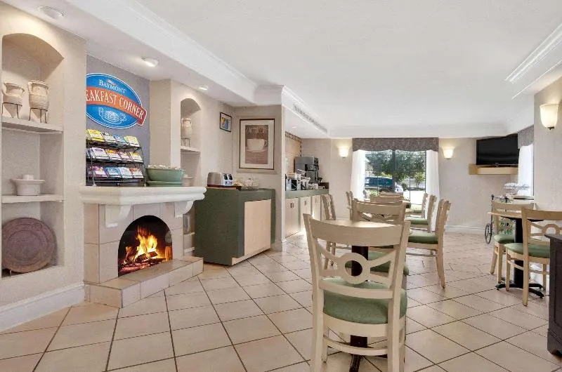 Baymont by Wyndham Longview - Image 1