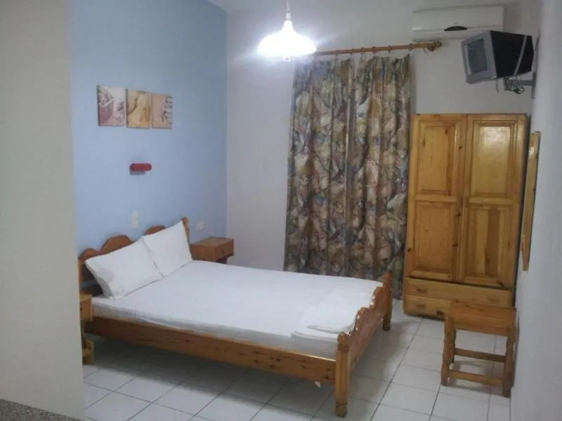 Hotel Agios Thomas - Image 1