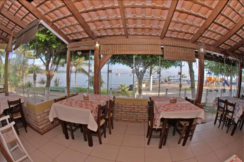 Hotel Balneário Itapocoroi - Image 1