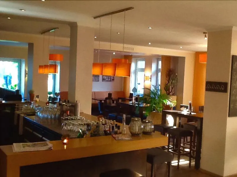 Hotel Union - Image 1