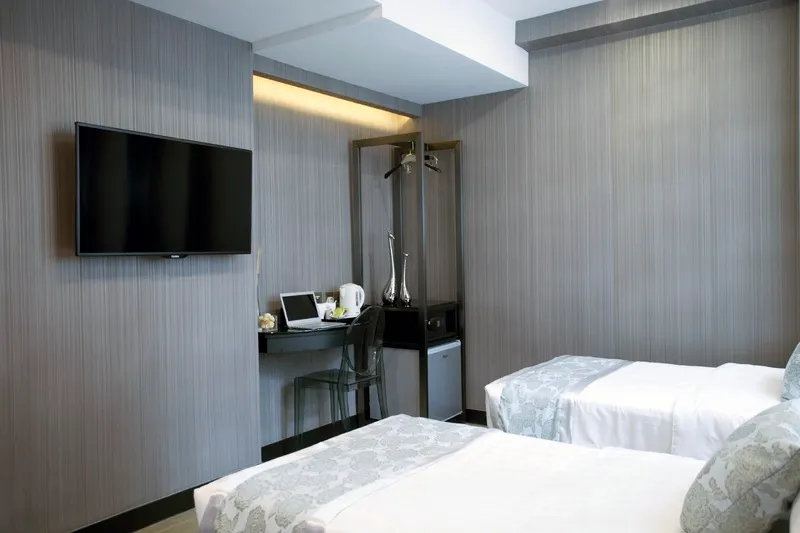 M1 Hotel North Point - Image 1