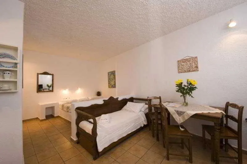 Krokos Villas - Image 1