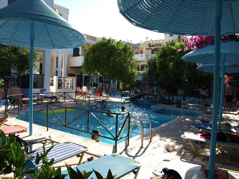 Kastro Hotel - Image 1