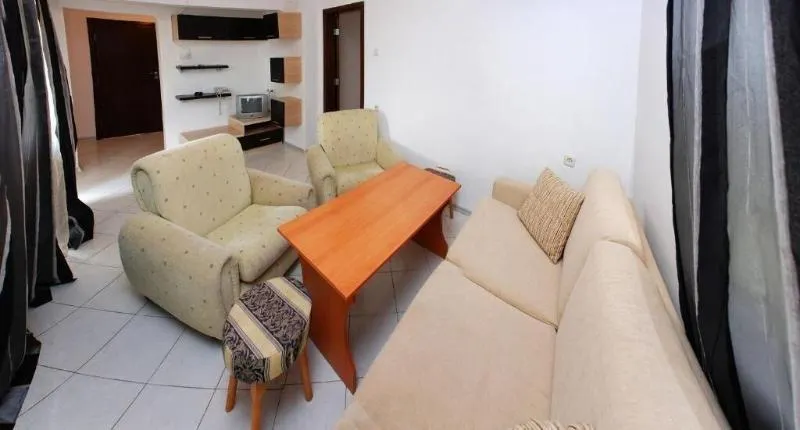 Rilena Hotel - Image 1