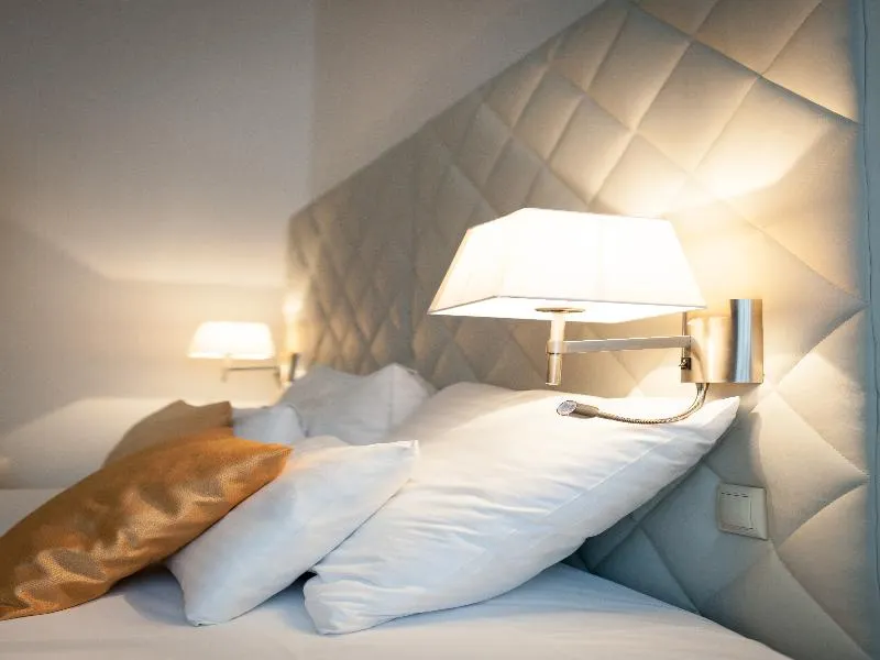 Forty Plus One Hotel Vienna - Image 1