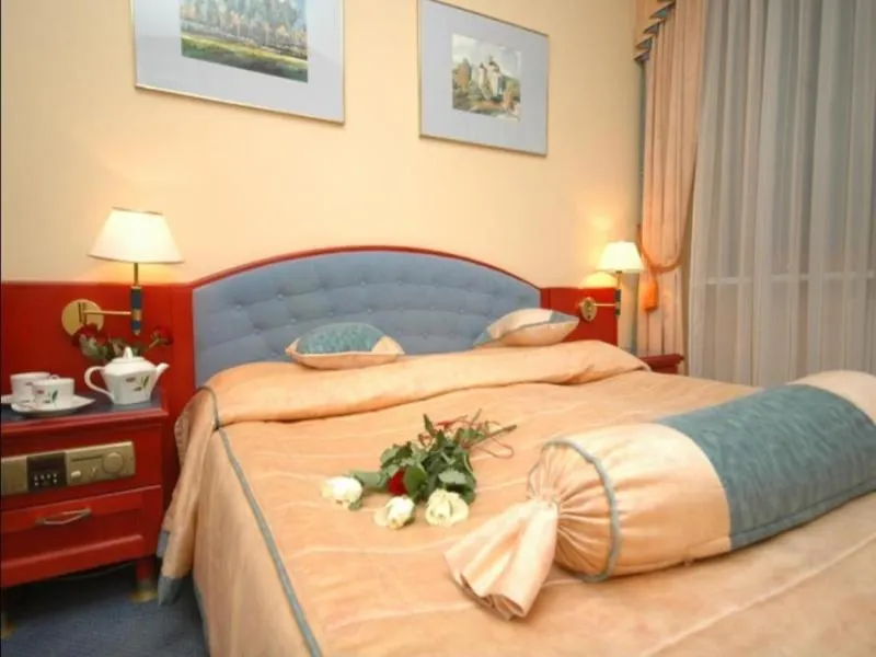 Hotel Kongresowy - Image 1