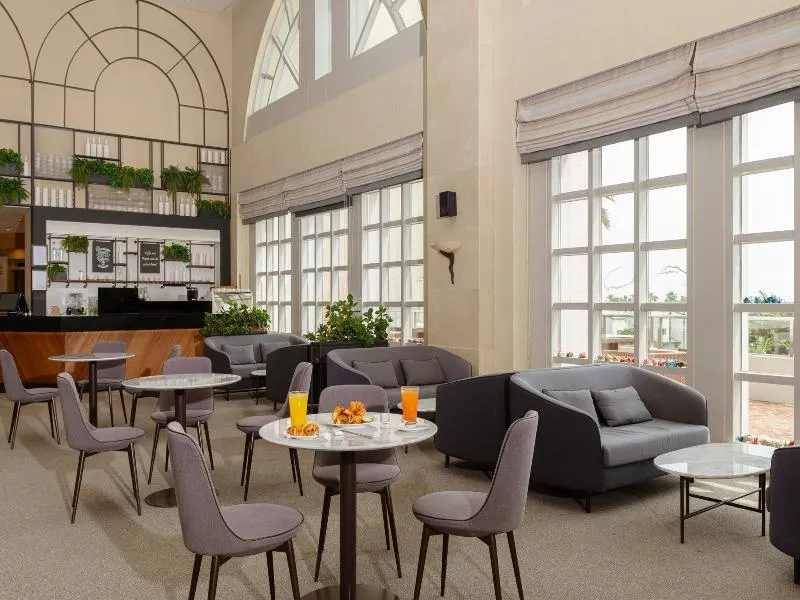 Shineville Luxury Resort - Image 1