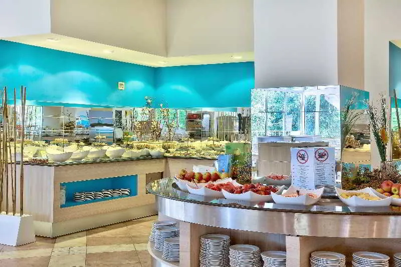 Hotel PrimaSol Ralitsa Superior - Image 1