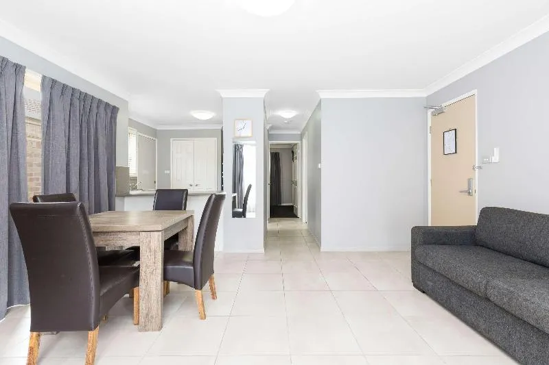 BEST WESTERN The Stirling Rockhampton - Image 1