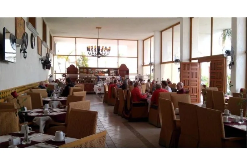 Desert Inn San Quintín - Image 1