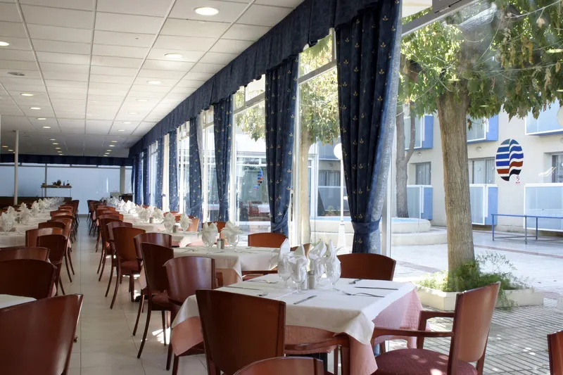 Hotel Villamarina Club - Image 1