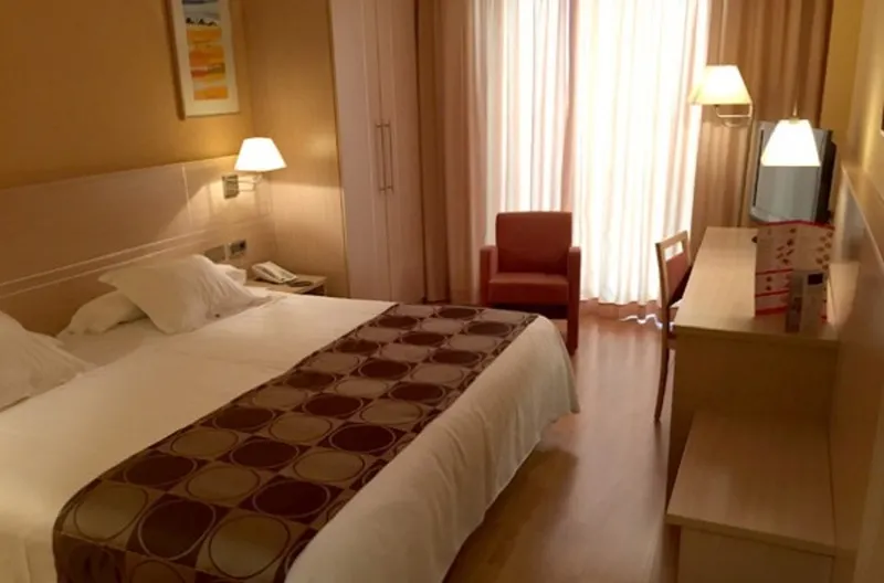 Class Valls Hotel - Image 1