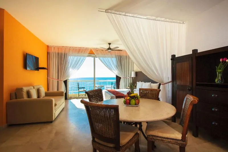 BelAir Sunclub Hotel Cabos - Image 1