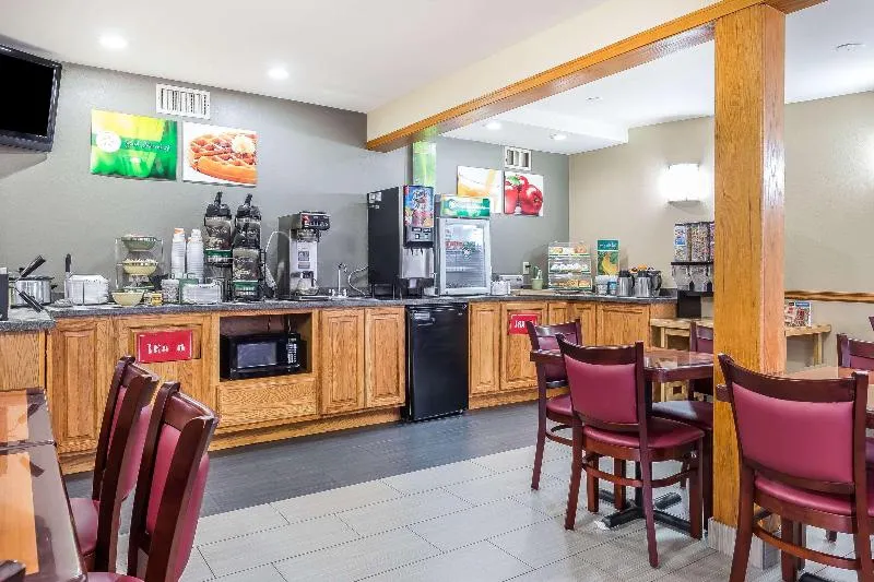 Quality Inn - Image 1