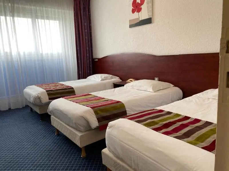 Hotel Fontaine, Morlaix - Image 1