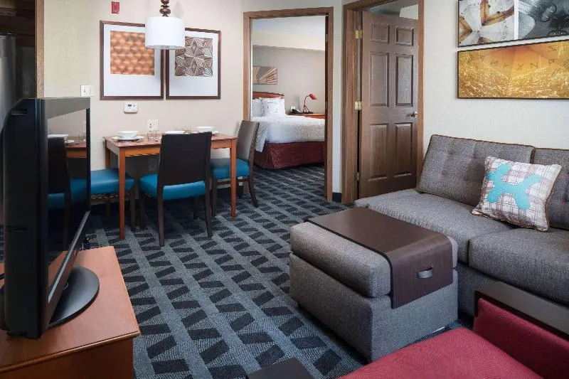 Sonesta Simply Suites Seattle Renton - Image 1