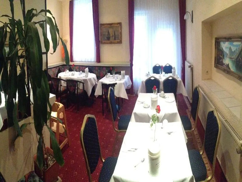 Hotel Adler Leipzig - Image 1