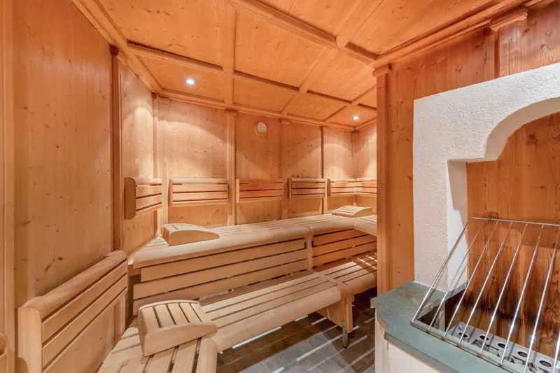 Hotel Alpenland - Image 1